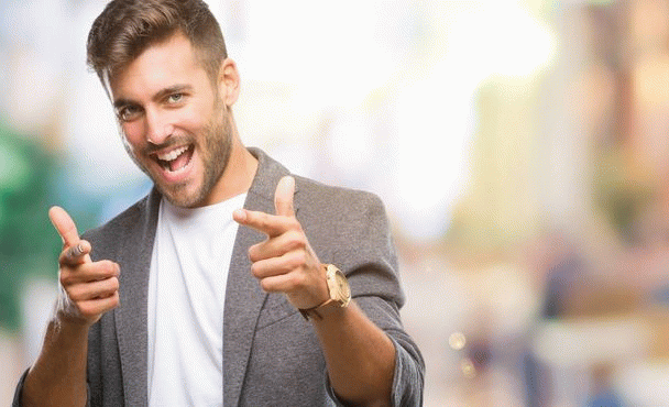 کسب درآمد از هوش مصنوعی: 11 روش پرسود، پاسخ به سوالات متداول و راهنمای کامل